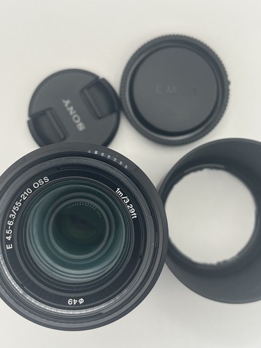 Sony sel 210mm - 55-210mm, f/4.5-6.3