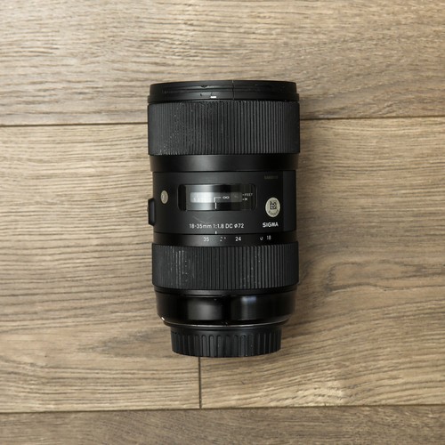 Sigma 35mm dc - 18-35mm, f/1.8